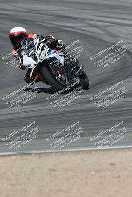 media/Nov-16-2025-Race Pace (Sun) [[8c5fa54630]]/Verified Riders/1-Turns 9 and 10 (925am)/